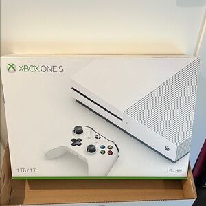 XBox One S 1TB